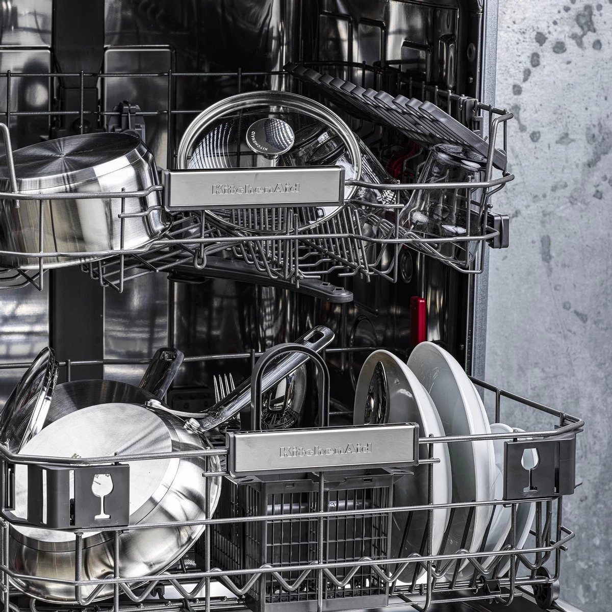 KitchenAid Stainless Steel Wok ø28cm - RVS - Inductie - Anti-aanbak 11 KitchenAid Stainless Steel Wok ø28cm - RVS - Inductie - Anti-aanbak - Afbeelding 9