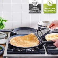GreenPan Essentials Pannenkoekenpan 24cm - Zwart - Inductie - PFAS-vrij 24 GreenPan Essentials Pannenkoekenpan 24cm - Zwart - Inductie - PFAS-vrij -Home-Keuken 1200x1200 250