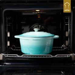 Chefarone Gietijzeren Pan - Braadpan Inclusief Deksel - Geschikt Voor Alle Warmtebronnen - Geëmailleerd Blauw 18 Chefarone Gietijzeren Pan - Braadpan Inclusief Deksel - Geschikt Voor Alle Warmtebronnen - Geëmailleerd Blauw -Home-Keuken 1200x1200 423