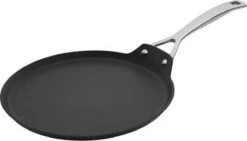Le Creuset Les Forgees Pannenkoekpan 28cm 17 Le Creuset Les Forgees Pannenkoekpan 28cm -Home-Keuken 1200x686