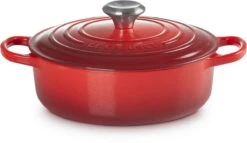 Le Creuset - Gietijzeren - Lage Braadpan - 24cm - Kersenrood -Home-Keuken 1200x695 2