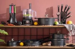 Swiss Pro+ - SWP41D22 - Pannenset 41 Delig - Foodprocessor - Messenblok 8 Delig - Kookgerei Set Met Houder 7 Delig - Starters Pakket - 2022 Serie - Limited Edition -uitzet -Home-Keuken 1200x799 21