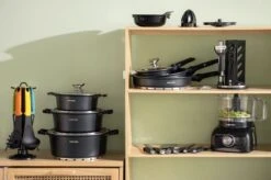 Swiss Pro+ - SWP41D22 - Pannenset 41 Delig - Foodprocessor - Messenblok 8 Delig - Kookgerei Set Met Houder 7 Delig - Starters Pakket - 2022 Serie - Limited Edition -uitzet -Home-Keuken 1200x799 22