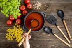 Smile 10-Delige Pannenset - Anti Aanbaklaag - Vaatwasser Bestendig - Zwart - MGK-17 21 Smile 10-Delige Pannenset - Anti Aanbaklaag - Vaatwasser Bestendig - Zwart - MGK-17 -Home-Keuken 1200x800 36