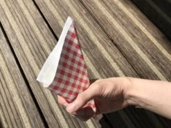 Papieren Frietzak - 30 Stuks - Kleine Patat Maat K14 - Boerenbont - Rode Ruitjes - Puntzak - Patatzak - Traktaties -Home-Keuken 1200x899 33