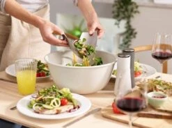 Joseph Joseph - Uno Saladeschaal - Met Saladebestek 16 Joseph Joseph - Uno Saladeschaal - Met Saladebestek -Home-Keuken 1200x899 34