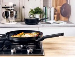 BK Easy Induction Ceramic Koekenpan - Ø28 Cm - PFAS-vrij -Home-Keuken 1200x907 2