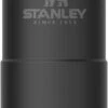 Stanley The NeverLeak™ Travel Mug 0,35L NEW - Thermosfles - Matt Black 2 Stanley The NeverLeak™ Travel Mug 0,35L NEW - Thermosfles - Matt Black -Home-Keuken 421x1200