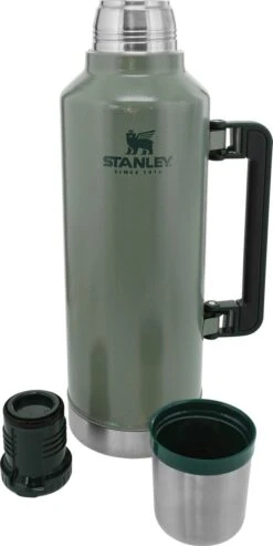 Stanley The Legendary Classic Bottle 2.3L Hammertone Green 15 Stanley The Legendary Classic Bottle 2.3L Hammertone Green -Home-Keuken 601x1200 1