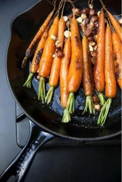 Le Creuset - Gietijzeren Ronde Skillet In Mat Zwart 23cm -Home-Keuken 801x1200 1