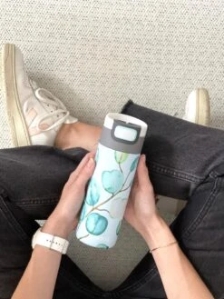 Kambukka Etna Thermosbeker 500 Ml - Makkelijk Reinigen - Lekvrije Koffiebeker - Eucalyptus Leaves -Home-Keuken 900x1200 22